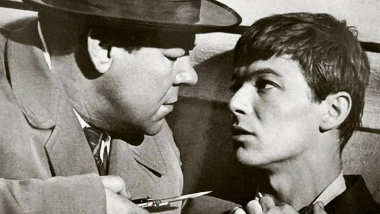 Два билета на дневной сеанс