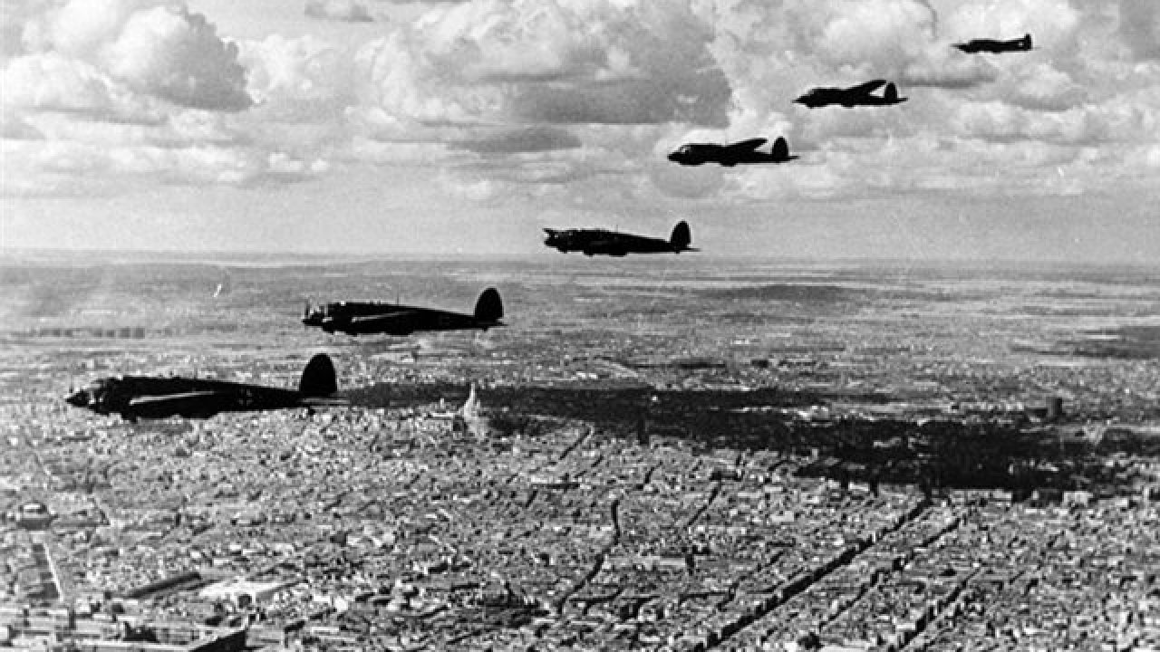 Ночь 21 22 июня. Нападение фашистской Германии на Советский Союз. Москва 22 июня 1941. 22 Июня 1941 года немецкие самолеты.