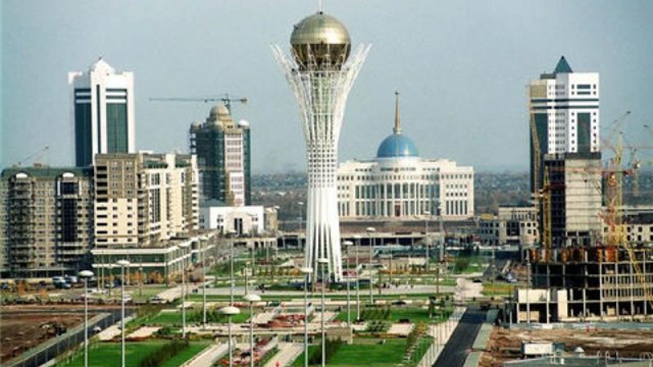 Поднятая Астана