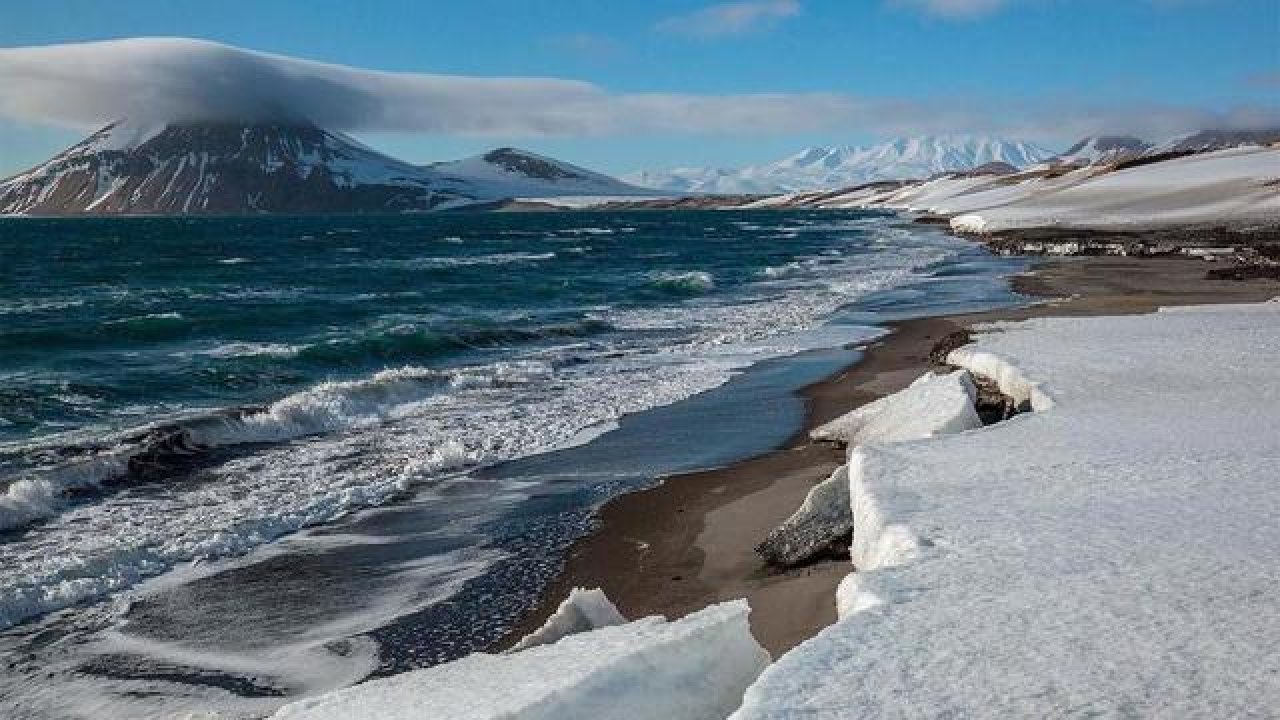 Суровое море России