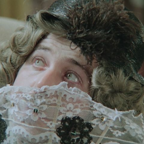 Здравствуйте, я ваша тётя!